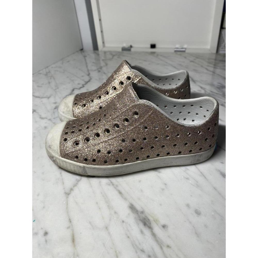 Native girls glitter pink slip on shoes size 10